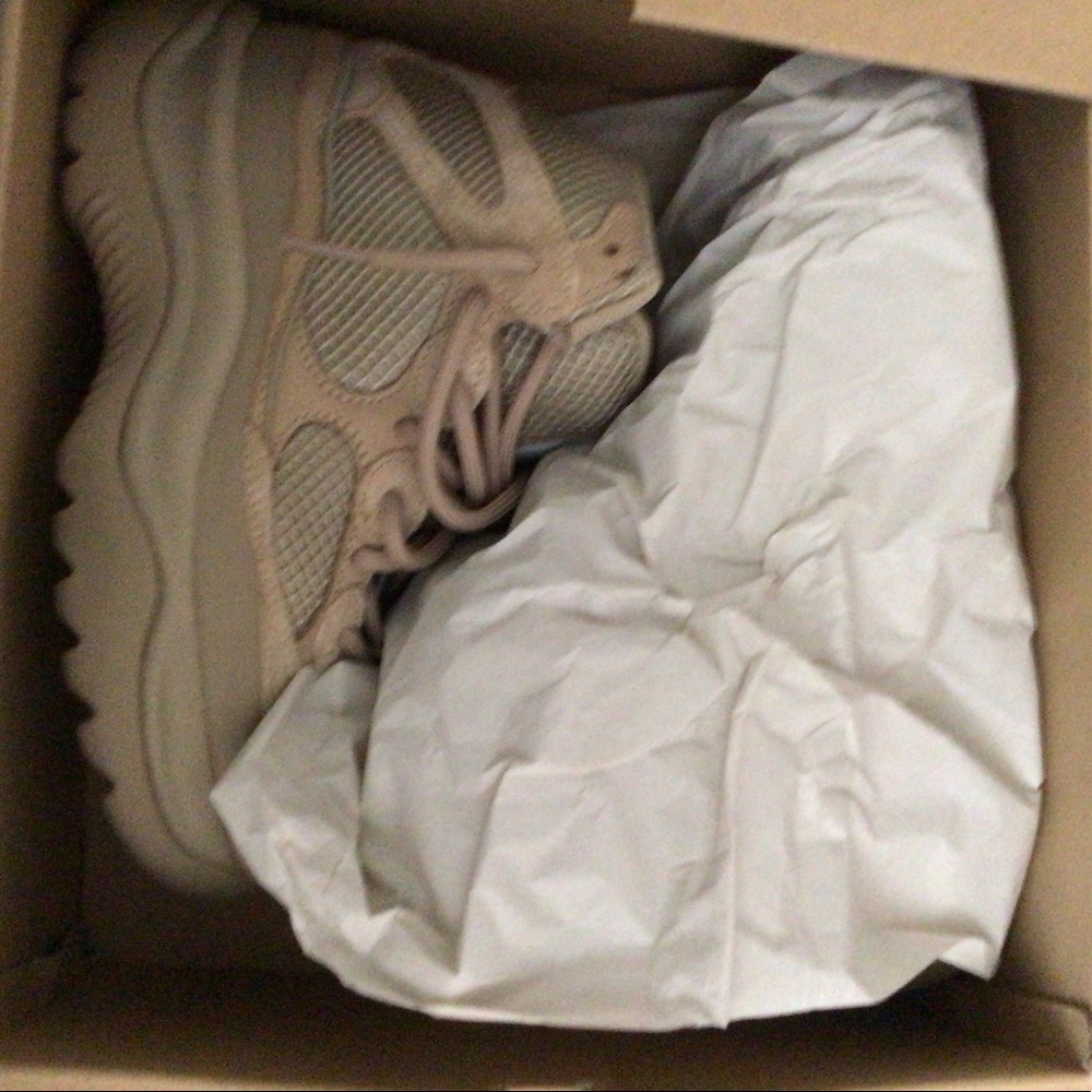 Yeezy DRST boot